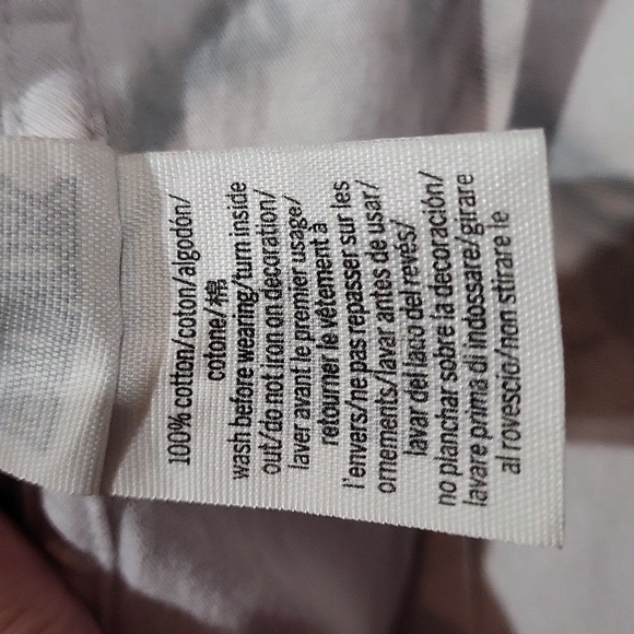 PINK Victoria's Secret Shirt - Picture 9 of 12